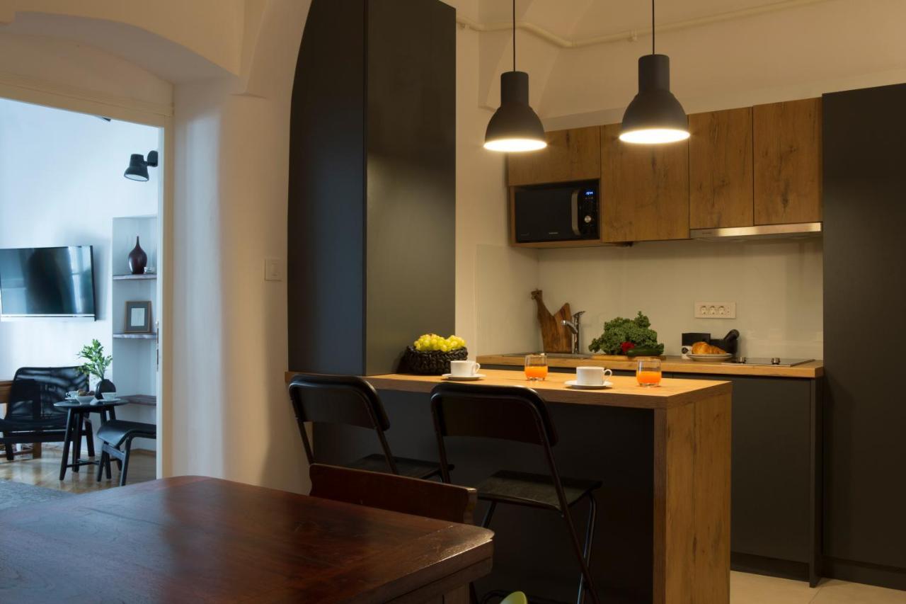 Apartment Jasmin Zagreb Buitenkant foto